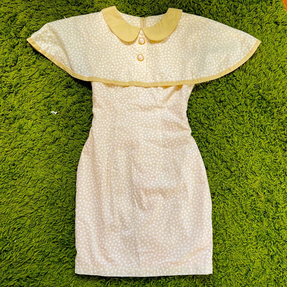 SOLD✌🏼Vintage Mod Yellow Polka Dot Dress